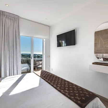 Villa About Estrella De Oro Estepona